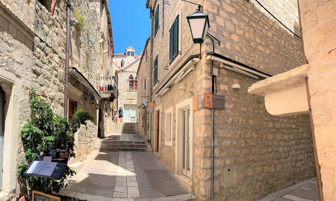 Rooms And Apartments Villa Town Gate Hvar フヴァル エクステリア 写真