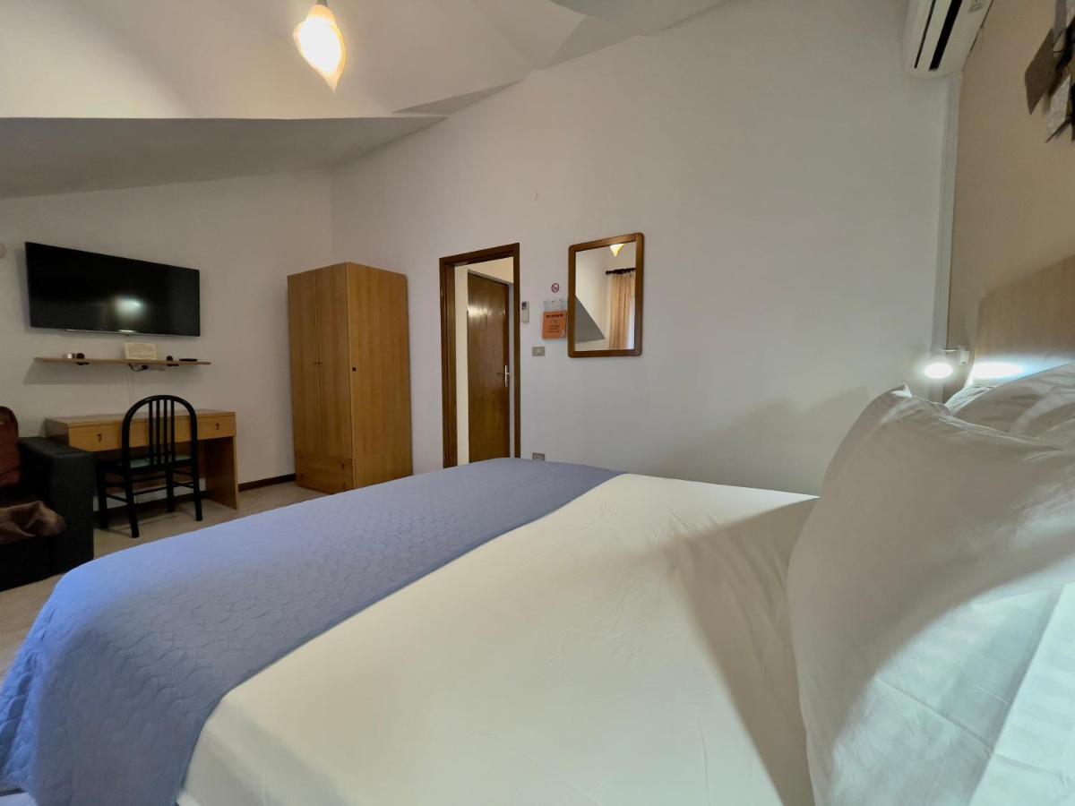 Rooms And Apartments Villa Town Gate Hvar フヴァル エクステリア 写真