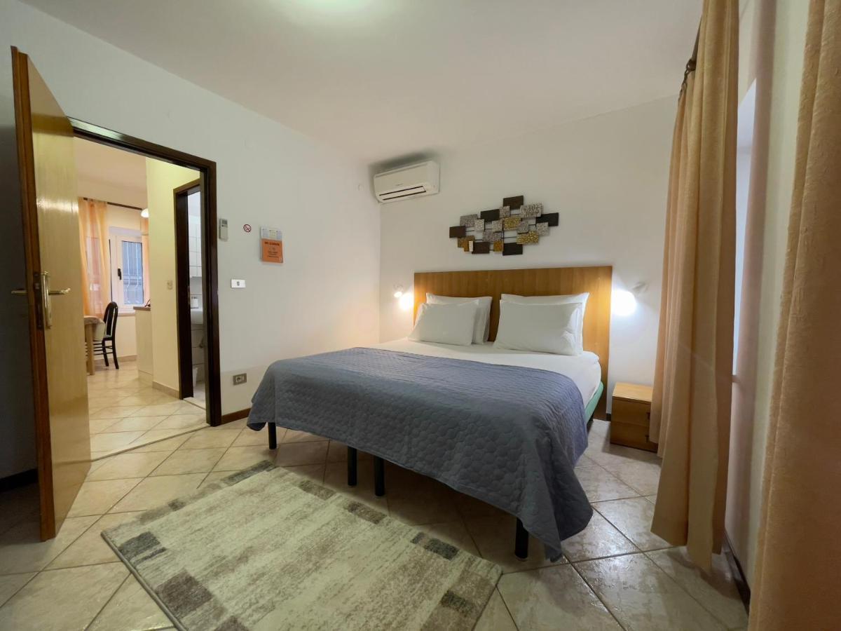 Rooms And Apartments Villa Town Gate Hvar フヴァル エクステリア 写真